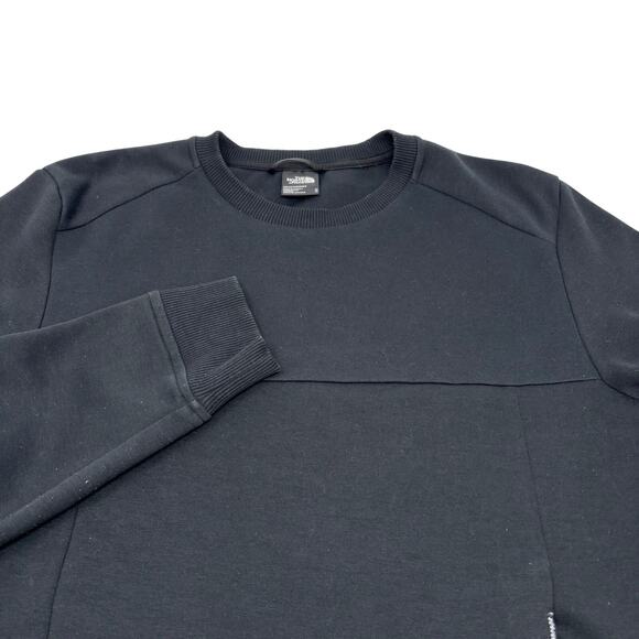 The North Face Medium Solid Black Long Sleeve Crewneck Pullover Sweater - Picture 1 of 7